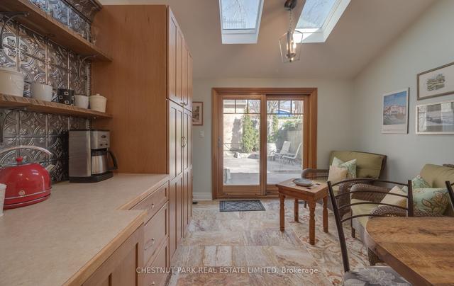34 Salisbury Ave, House semidetached with 3 bedrooms, 3 bathrooms and 0 parking in Toronto ON | Image 3