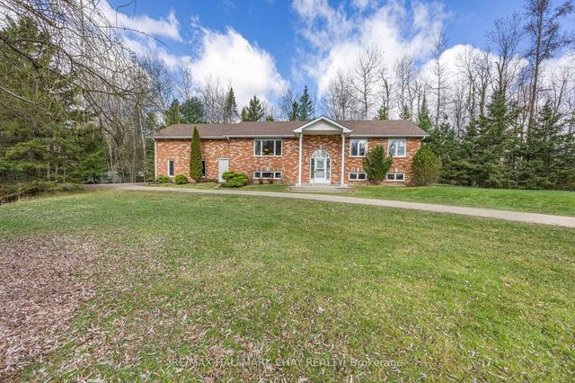 6624 County Road 10, House detached with 3 bedrooms, 3 bathrooms and 12 parking in Essa ON | Image 29