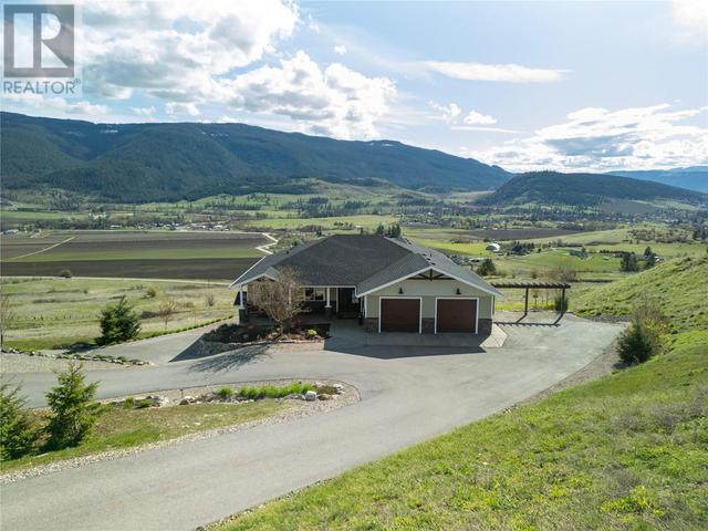 98 Ranchland Place, House detached with 7 bedrooms, 5 bathrooms and 8 parking in Coldstream BC | Image 1