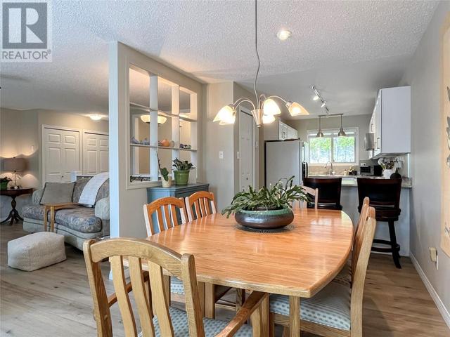 13 - 799 Creekside Road, House attached with 3 bedrooms, 1 bathrooms and 2 parking in Penticton BC | Image 11