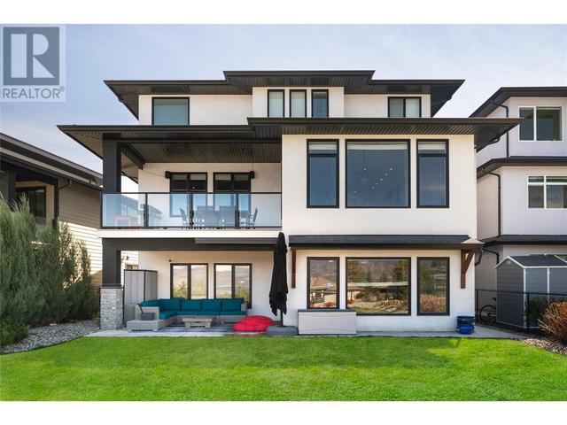 1114 Goldfinch Place, House detached with 4 bedrooms, 3 bathrooms and 4 parking in Kelowna BC | Image 35