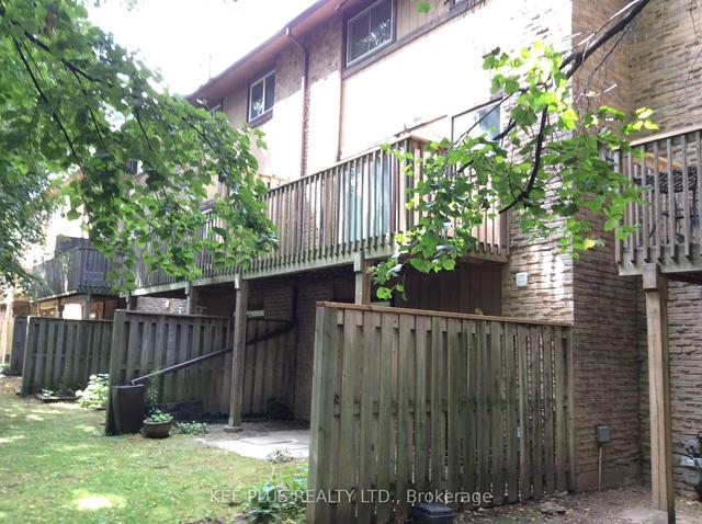 12 - 2359 Birchmount Rd, Townhouse with 3 bedrooms, 2 bathrooms and 2 parking in Toronto ON | Image 10