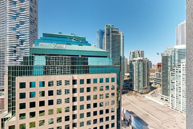 2634 - 33 Harbour Sq, Condo with 1 bedrooms, 1 bathrooms and 1 parking in Toronto ON | Image 15