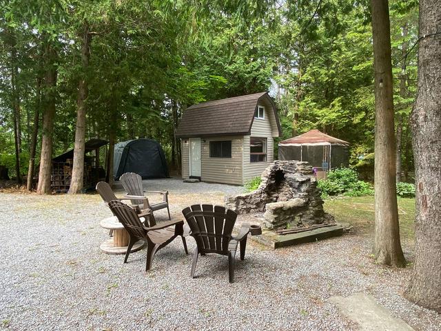 75 Mcguire Beach Rd, House detached with 2 bedrooms, 1 bathrooms and 6 parking in Kawartha Lakes ON | Image 32