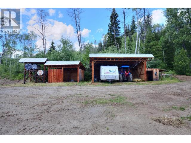 4626 Teasdale Road, House detached with 3 bedrooms, 2 bathrooms and null parking in Cariboo F BC | Image 9