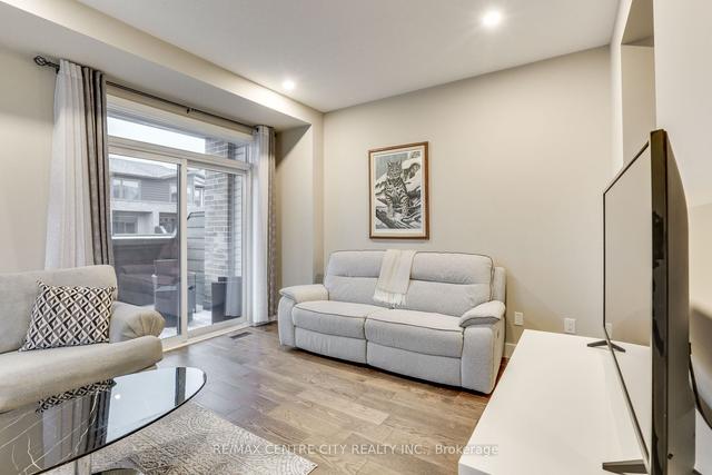 1 - 2070 Meadowgate Blvd, Townhouse with 3 bedrooms, 4 bathrooms and 2 parking in London ON | Image 15