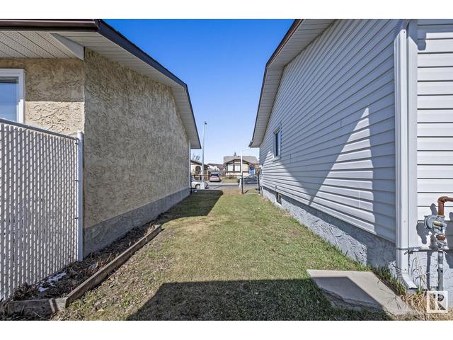16911 101 St Nw, House detached with 3 bedrooms, 2 bathrooms and null parking in Edmonton AB | Image 62
