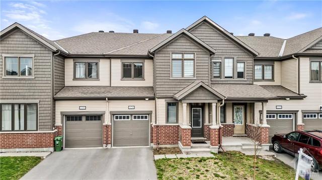 121 Umbra Place, Townhouse with 3 bedrooms, 4 bathrooms and 2 parking in Ottawa ON | Image 1