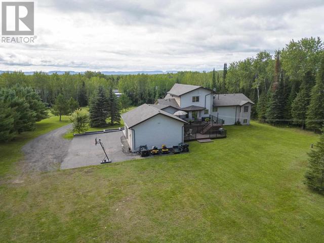 220 Belview Rd, House detached with 6 bedrooms, 3 bathrooms and null parking in Thunder Bay ON | Image 50