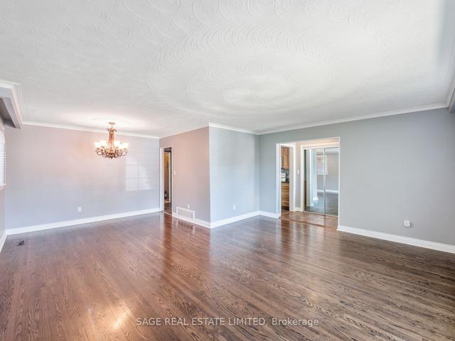 844 Ninth St, House detached with 3 bedrooms, 2 bathrooms and 5 parking in Mississauga ON | Image 36