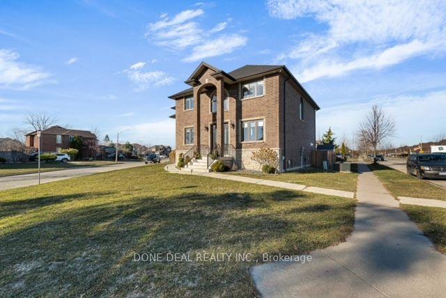 1115 Cora Greenwood Dr, House detached with 4 bedrooms, 5 bathrooms and 8 parking in Windsor ON | Image 1