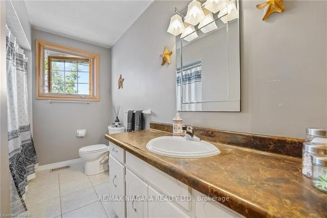 10 Jolie Crt, House detached with 3 bedrooms, 2 bathrooms and 4 parking in St. Catharines ON | Image 40