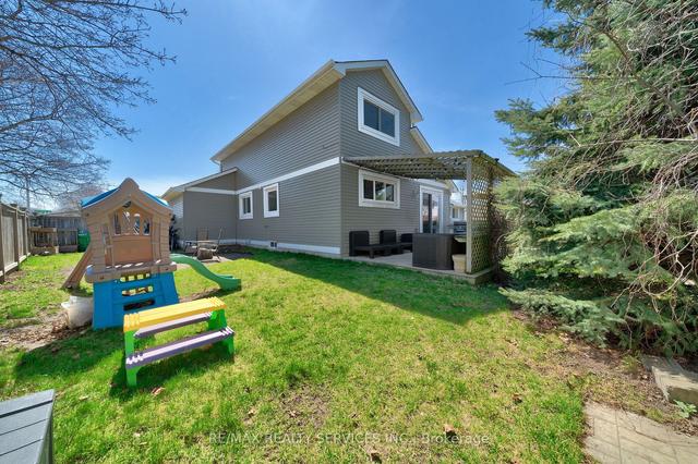 2 Reynier Dr, House detached with 3 bedrooms, 3 bathrooms and 4 parking in Brampton ON | Image 20