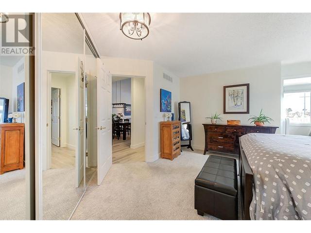 102 - 1885 Parkview Crescent, House attached with 4 bedrooms, 3 bathrooms and 4 parking in Kelowna BC | Image 24