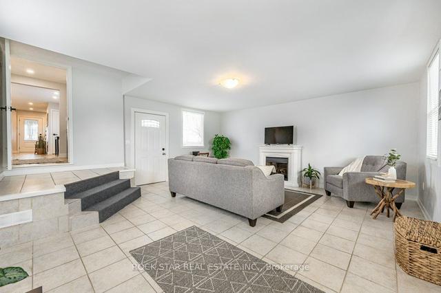 219 Dain Ave, House detached with 2 bedrooms, 2 bathrooms and 4 parking in Welland ON | Image 11