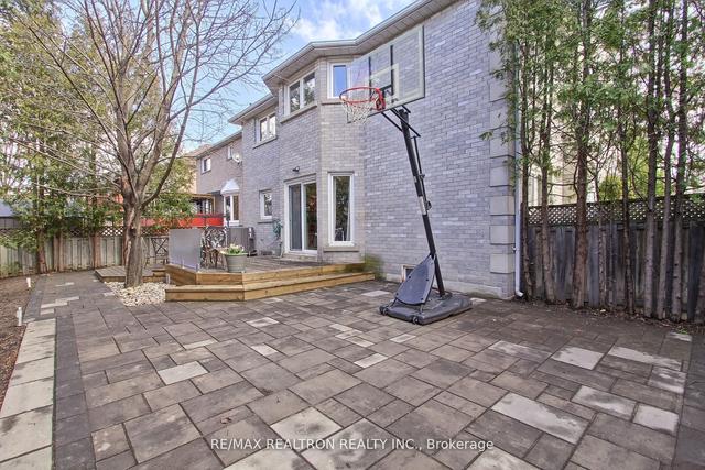 2 Cantertrot Crt, House detached with 4 bedrooms, 6 bathrooms and 4 parking in Vaughan ON | Image 31