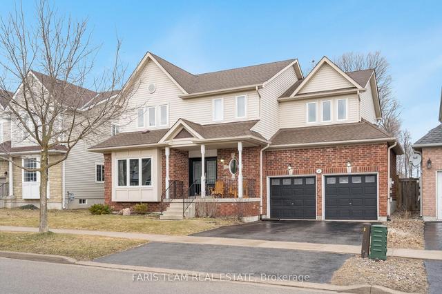 4 Elmbrook Dr, House detached with 4 bedrooms, 3 bathrooms and 4 parking in Barrie ON | Image 1