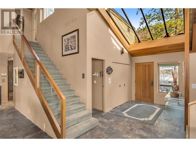 1238 Kyndree Court, House detached with 2 bedrooms, 4 bathrooms and 11 parking in Kelowna BC | Image 24