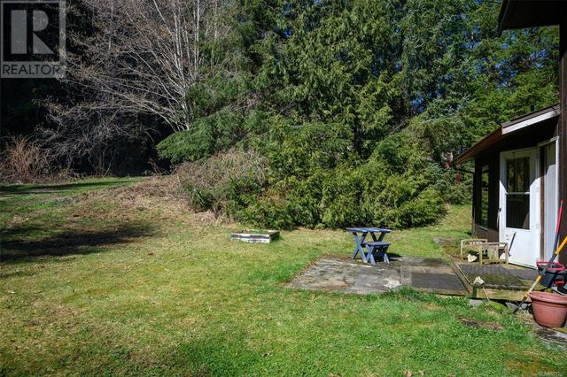 231 Sayward Hts, House detached with 3 bedrooms, 1 bathrooms and 3 parking in Sayward BC | Image 33