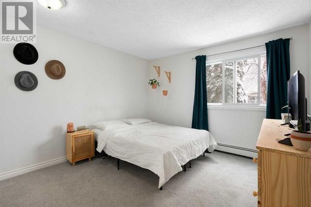 202, - 222 5 Avenue Ne, Condo with 2 bedrooms, 1 bathrooms and 1 parking in Calgary AB | Image 9