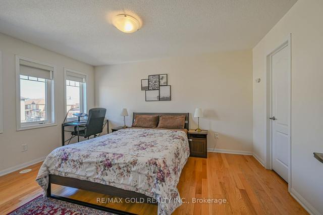 6 Arnprior Rd, House attached with 2 bedrooms, 2 bathrooms and 3 parking in Brampton ON | Image 20