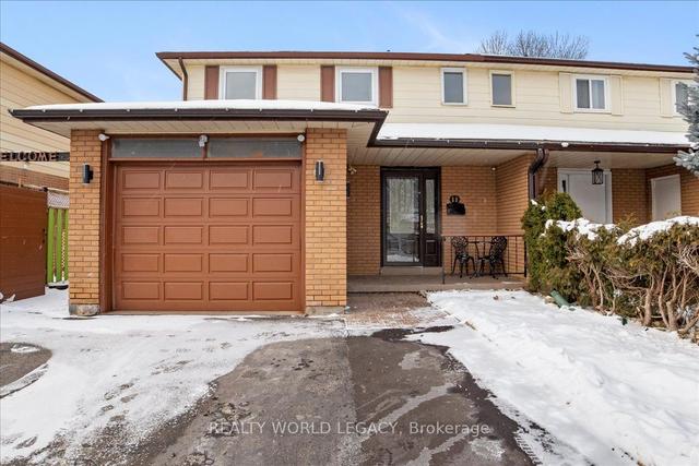 11 Harmsworth Ave, House semidetached with 3 bedrooms, 2 bathrooms and 4 parking in Brampton ON | Image 12