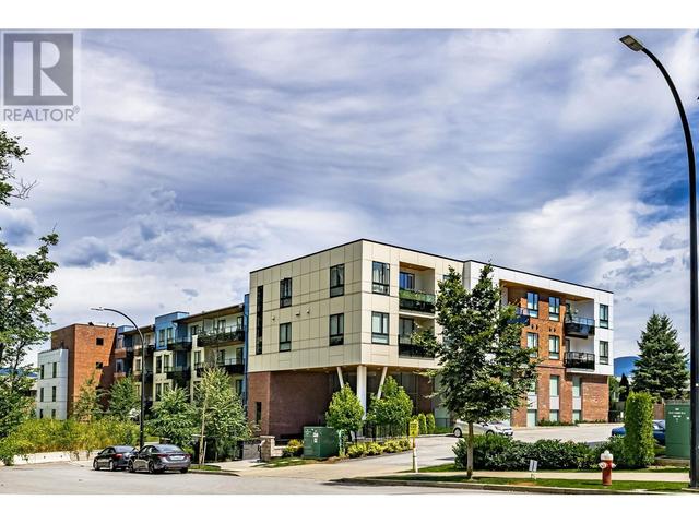 307 - 12320 222 Street, Condo with 2 bedrooms, 2 bathrooms and 2 parking in Maple Ridge BC | Image 1