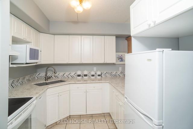 1 - 1518 Victoria Ave E, Townhouse with 2 bedrooms, 1 bathrooms and 2 parking in Thunder Bay ON | Image 4