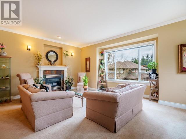 18 - 1705 Parkway Boulevard, House detached with 5 bedrooms, 4 bathrooms and 4 parking in Coquitlam BC | Image 6