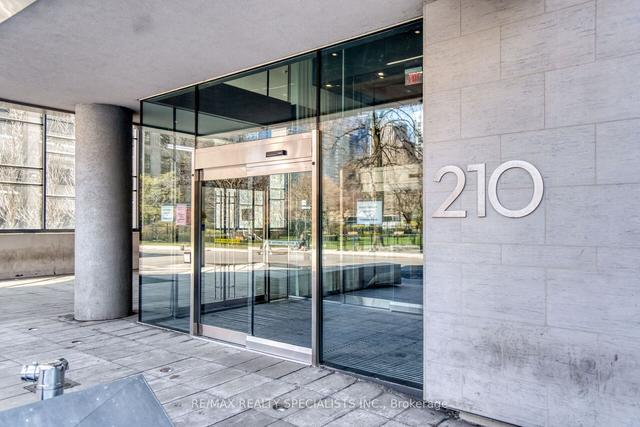 605 - 210 Simcoe St, Condo with 1 bedrooms, 1 bathrooms and 0 parking in Toronto ON | Image 26