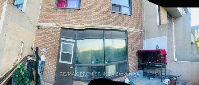205 - 3390 Weston Rd, Condo with 2 bedrooms, 1 bathrooms and 1 parking in Toronto ON | Image 8