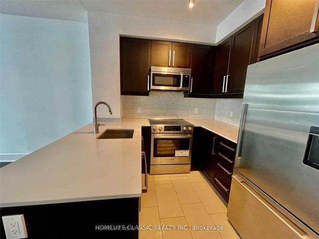 1105se - 9199 Yonge St, Condo with 1 bedrooms, 1 bathrooms and 1 parking in Richmond Hill ON | Image 3