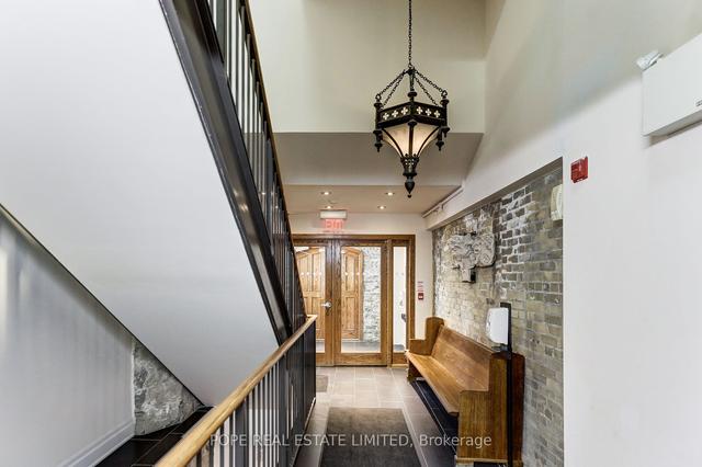 202 - 384 Sunnyside Ave, Condo with 3 bedrooms, 3 bathrooms and 1 parking in Toronto ON | Image 23