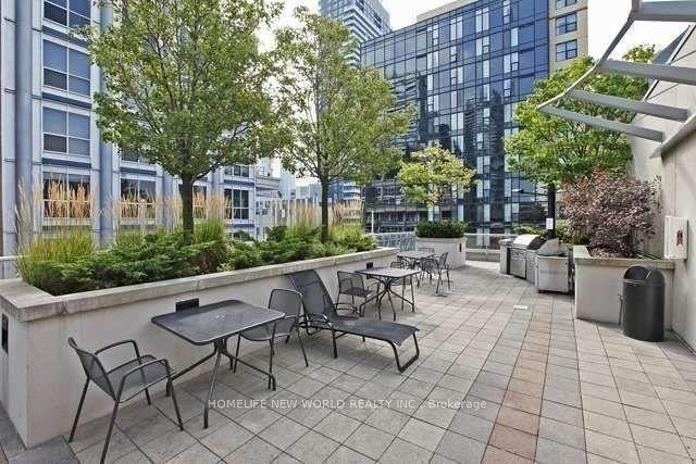 725 - 270 Wellington St W, Condo with 1 bedrooms, 1 bathrooms and 0 parking in Toronto ON | Image 15
