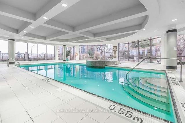 1401 - 3880 Duke Of York Blvd, Condo with 1 bedrooms, 1 bathrooms and 1 parking in Mississauga ON | Image 8