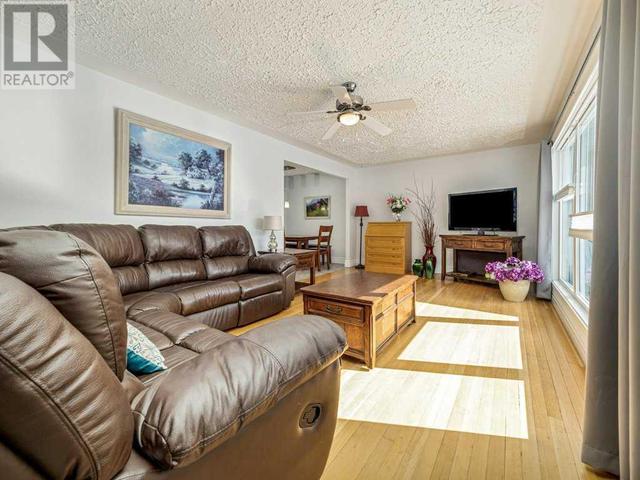 689 Frederick Street, House detached with 3 bedrooms, 3 bathrooms and 4 parking in Pincher Creek AB | Image 16