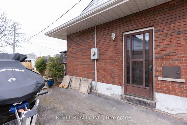 20 Milton Rd, House detached with 4 bedrooms, 1 bathrooms and 4 parking in St. Catharines ON | Image 18