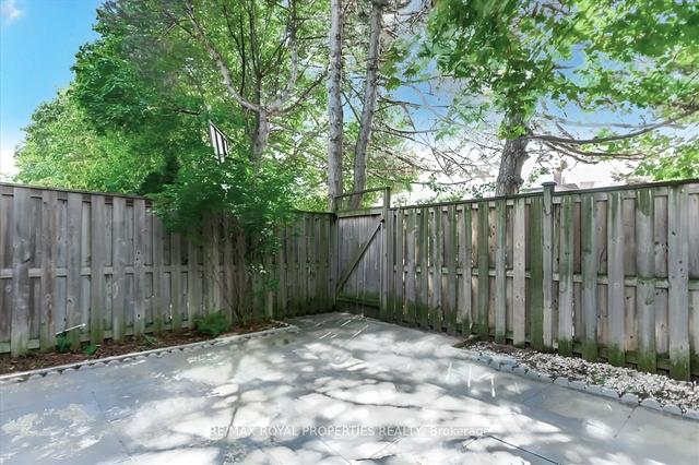 49 - 331 Trudelle St, Townhouse with 3 bedrooms, 2 bathrooms and 2 parking in Toronto ON | Image 6