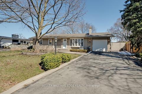 1243 Kingsmead Cres, Oakville, ON, L6H2K5 | Card Image