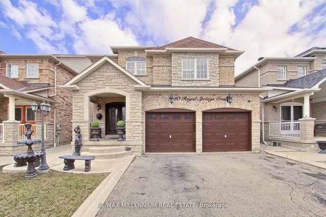 10 Royal Springs Cres, House detached with 4 bedrooms, 4 bathrooms and 6 parking in Brampton ON | Image 1