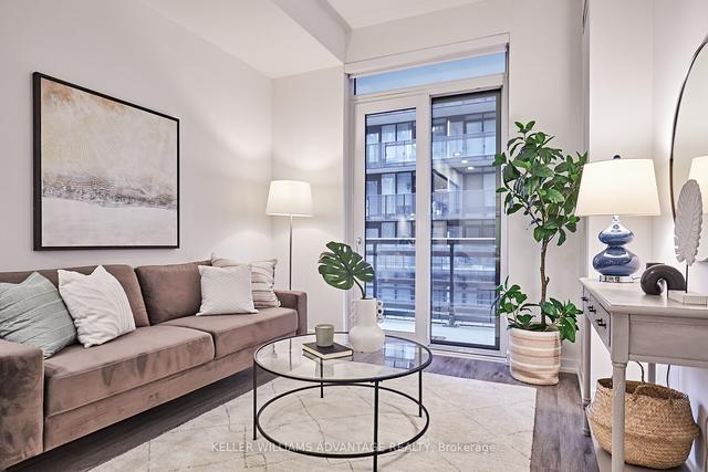 307 - 39 Roehampton Ave, Condo with 2 bedrooms, 2 bathrooms and 0 parking in Toronto ON | Image 12