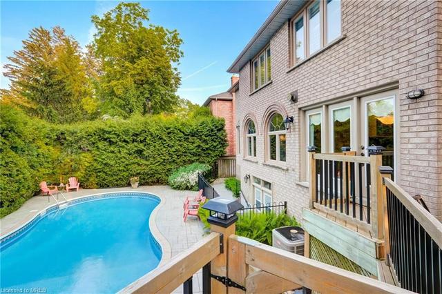 1301 Lindburgh Court, House detached with 7 bedrooms, 4 bathrooms and 8 parking in Mississauga ON | Image 21