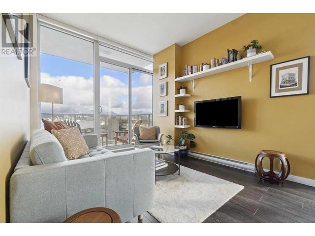 ph4 - 933 E Hastings Street, Condo with 2 bedrooms, 1 bathrooms and 1 parking in Vancouver BC | Image 10