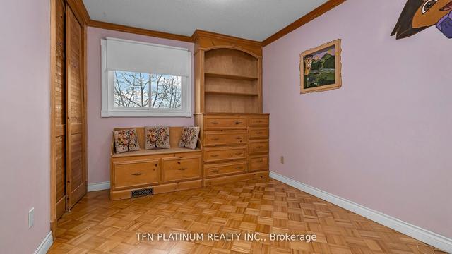 46 Colchester Ave, House detached with 3 bedrooms, 4 bathrooms and 4 parking in Brampton ON | Image 21