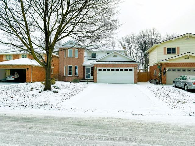 15 Farmington Dr, House detached with 4 bedrooms, 4 bathrooms and 6 parking in St. Catharines ON | Image 12