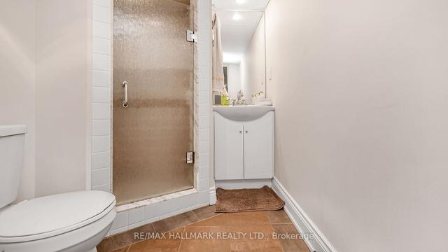 19 Benjamin Boake Tr, House semidetached with 3 bedrooms, 3 bathrooms and 4 parking in Toronto ON | Image 26