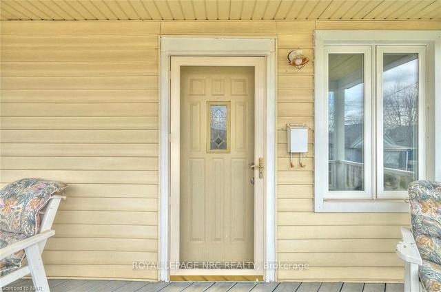 60 Patricia St, House detached with 3 bedrooms, 1 bathrooms and 8 parking in Thorold ON | Image 3