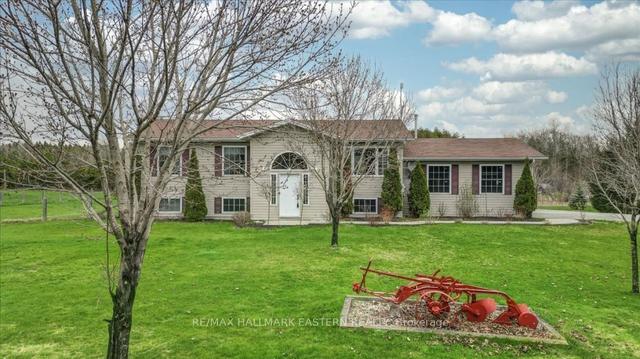 717 St. Lukes Rd, House detached with 3 bedrooms, 2 bathrooms and 9 parking in Kawartha Lakes ON | Image 21