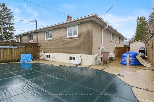 855 Grenoble Blvd, House semidetached with 3 bedrooms, 2 bathrooms and 4 parking in Pickering ON | Image 24