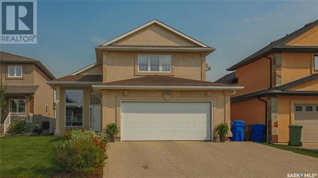 2082 Laurier Bay E, House detached with 4 bedrooms, 3 bathrooms and null parking in Regina SK | Image 2